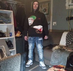 Meet your Posher, Chris